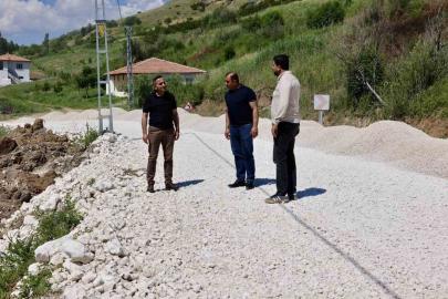 Akçadağ’da 6 kilometrelik grup yolunda çalışmalar devam ediyor