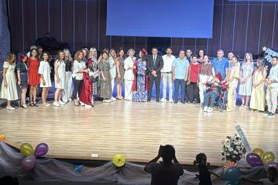 Bodrum'da özel öğrencilerden mezuniyet töreni