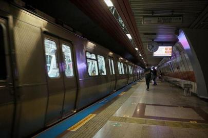 Kadıköy-Sabiha Gökçen metrosunda arıza. Yolcular tünelden tahliye edildi