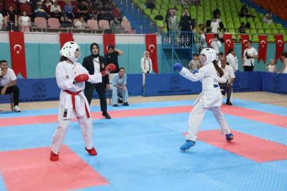 Elazığ’da Karate Grup Müsabakaları tamamlandı