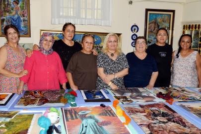 Keçe sanatına gönül veren kadınlar sergiye hazırlanıyor