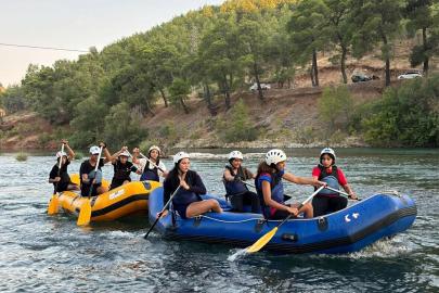 Öğretmenin 8 yıllık emeği, raftingde 15 Türkiye şampiyonluğu getirdi